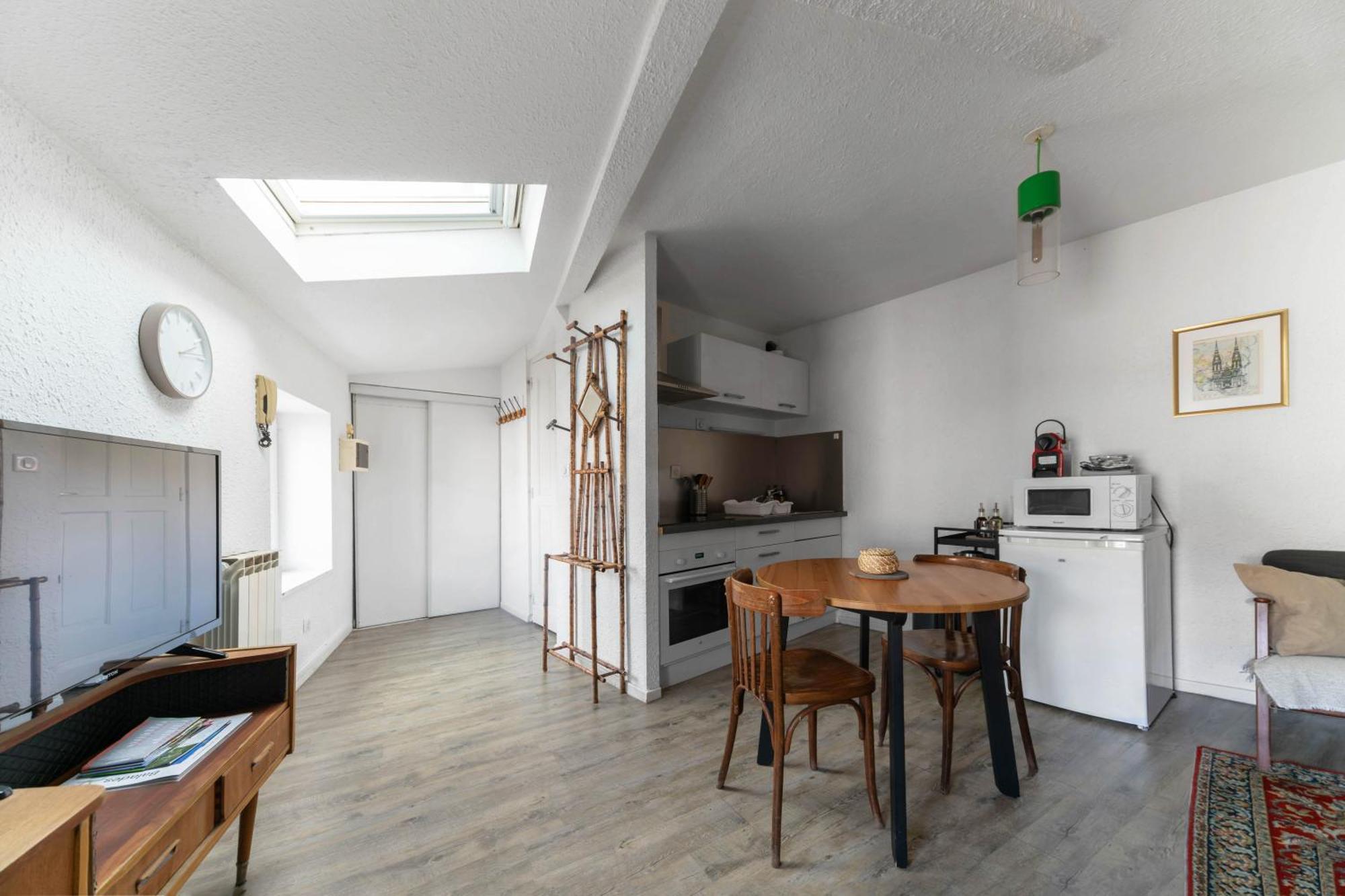 La Grande Maison Clermont - Appartements Centre Ville Экстерьер фото