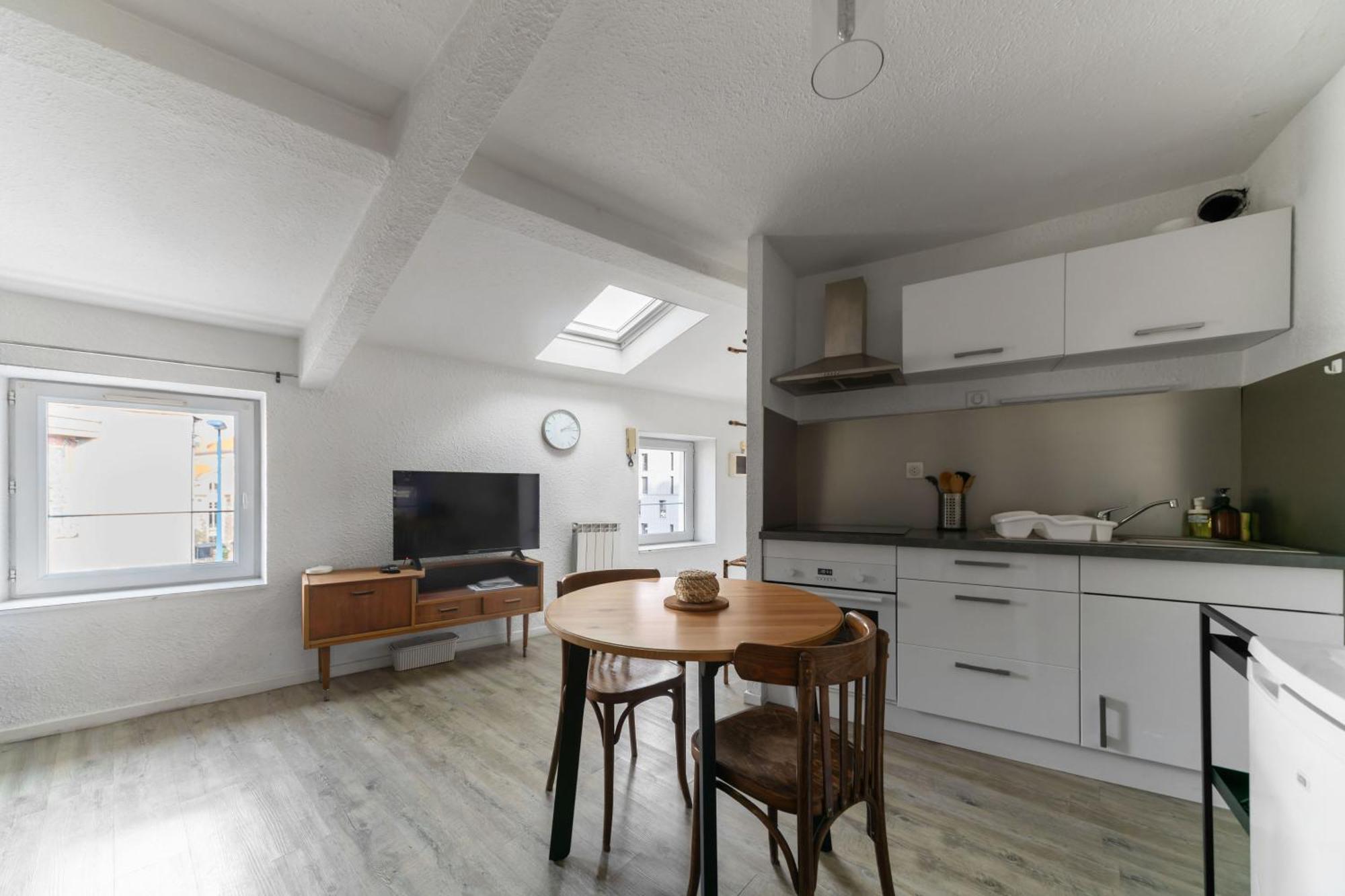 La Grande Maison Clermont - Appartements Centre Ville Экстерьер фото